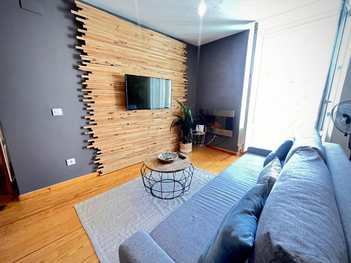 Atuaire Home Preciosa Vivienda Vistas A La Catedral Parking Incluido Burgos Exterior photo